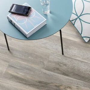 505368 Trend Paint wood taupe lifestyle